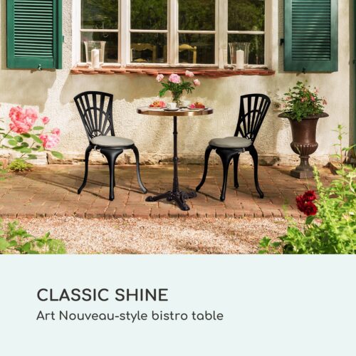 bistro stôl s trojnohým podstavcom